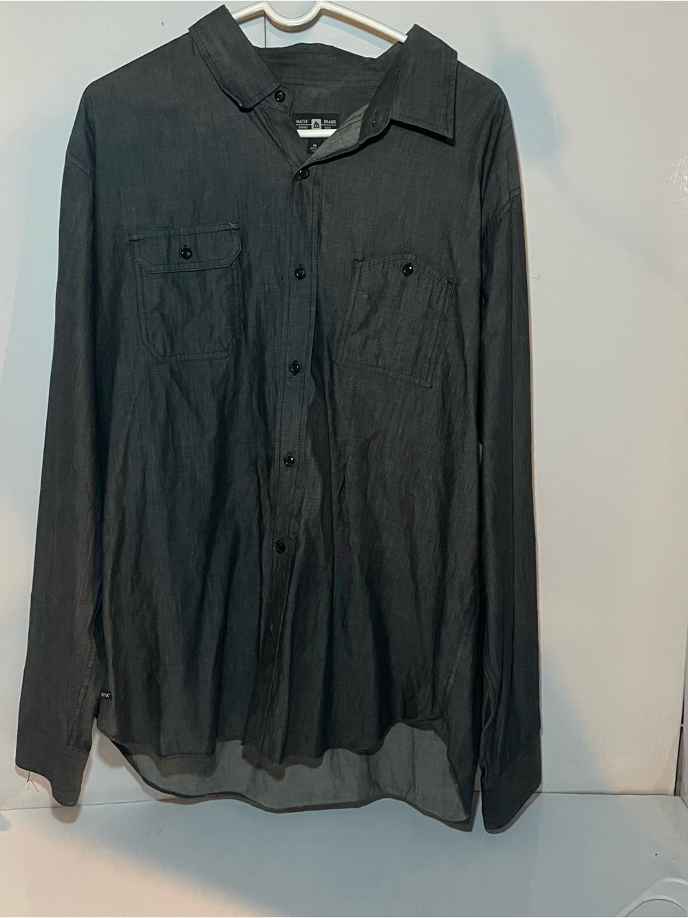 Matix Men’s Black Long-Sleeve Button-Down Shirt